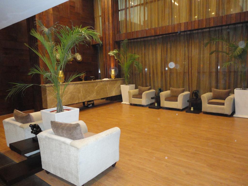 Corporate Regency Hotel New Delhi Luaran gambar