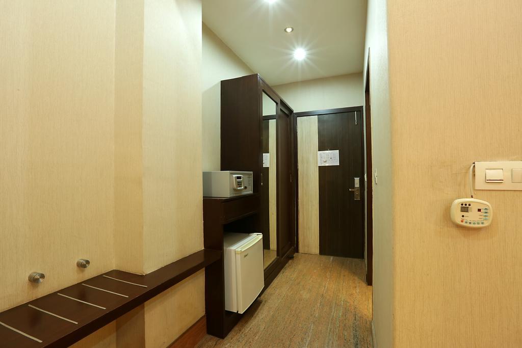 Corporate Regency Hotel New Delhi Luaran gambar