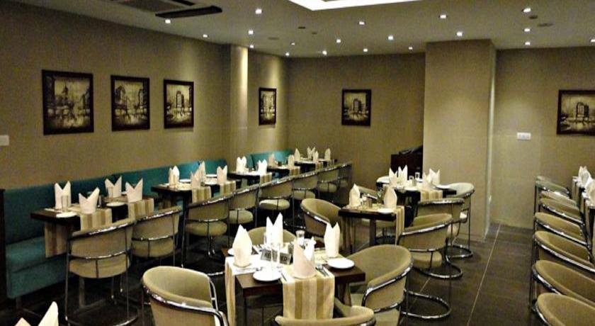 Corporate Regency Hotel New Delhi Luaran gambar
