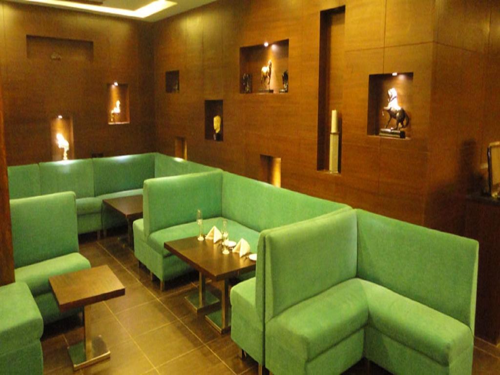 Corporate Regency Hotel New Delhi Luaran gambar
