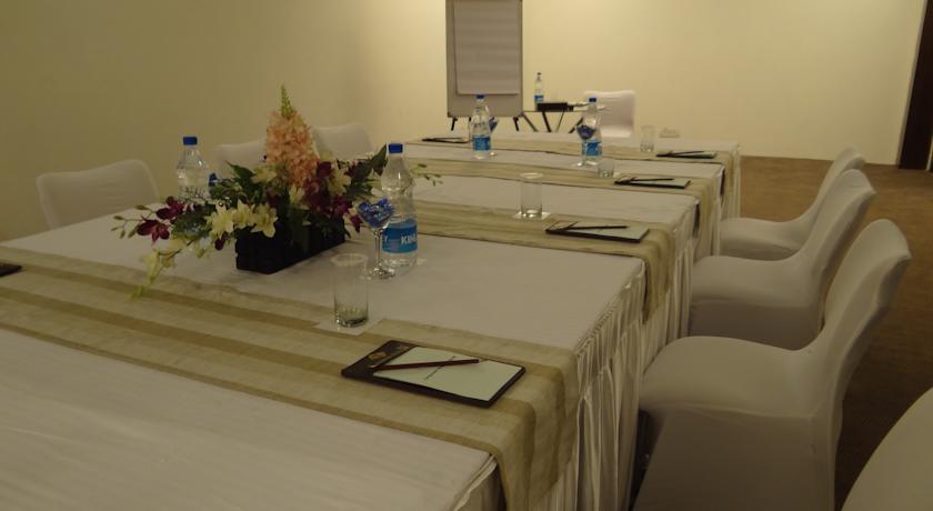 Corporate Regency Hotel New Delhi Luaran gambar